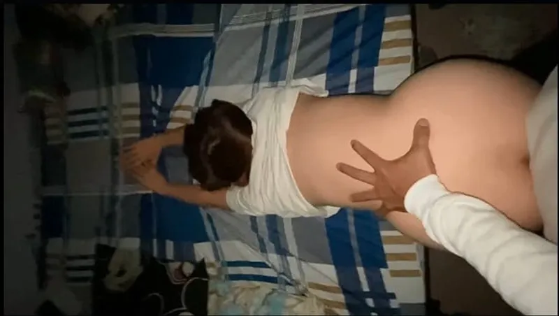 Lên giường với eny nứng và cái kết