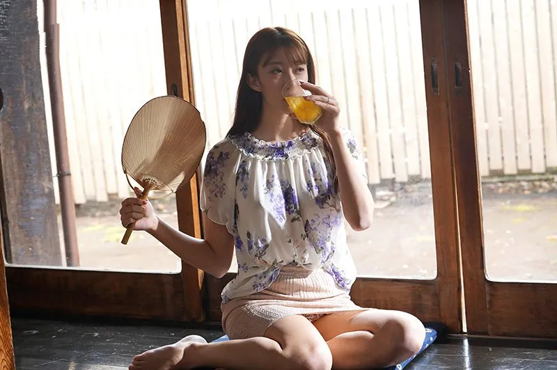 Mùa hè buồn chán ở quê chịch vợ yêu nhà kề bên thiếu thốn vì lấy chồng già